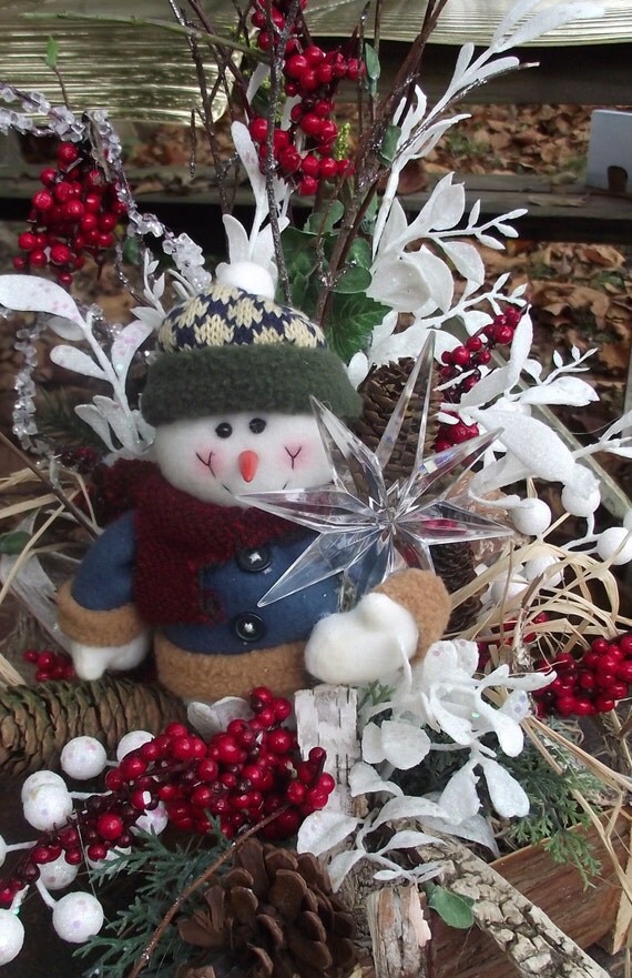 Festive Holiday Centerpiece Christmas centerpiece table