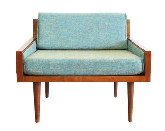 Mid Century Modern Arm Chair ("Executive Chair")
