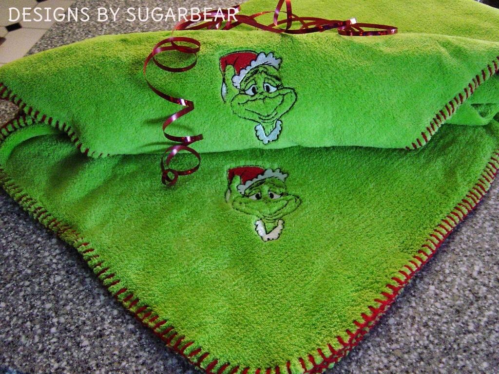 GRINCH Fleece Blanket Throw PLuSH by DesignsbySugarbear on Etsy