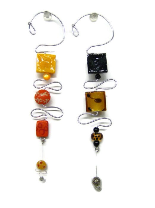 handmade ornament- wire, glass, lampwork and foil beads