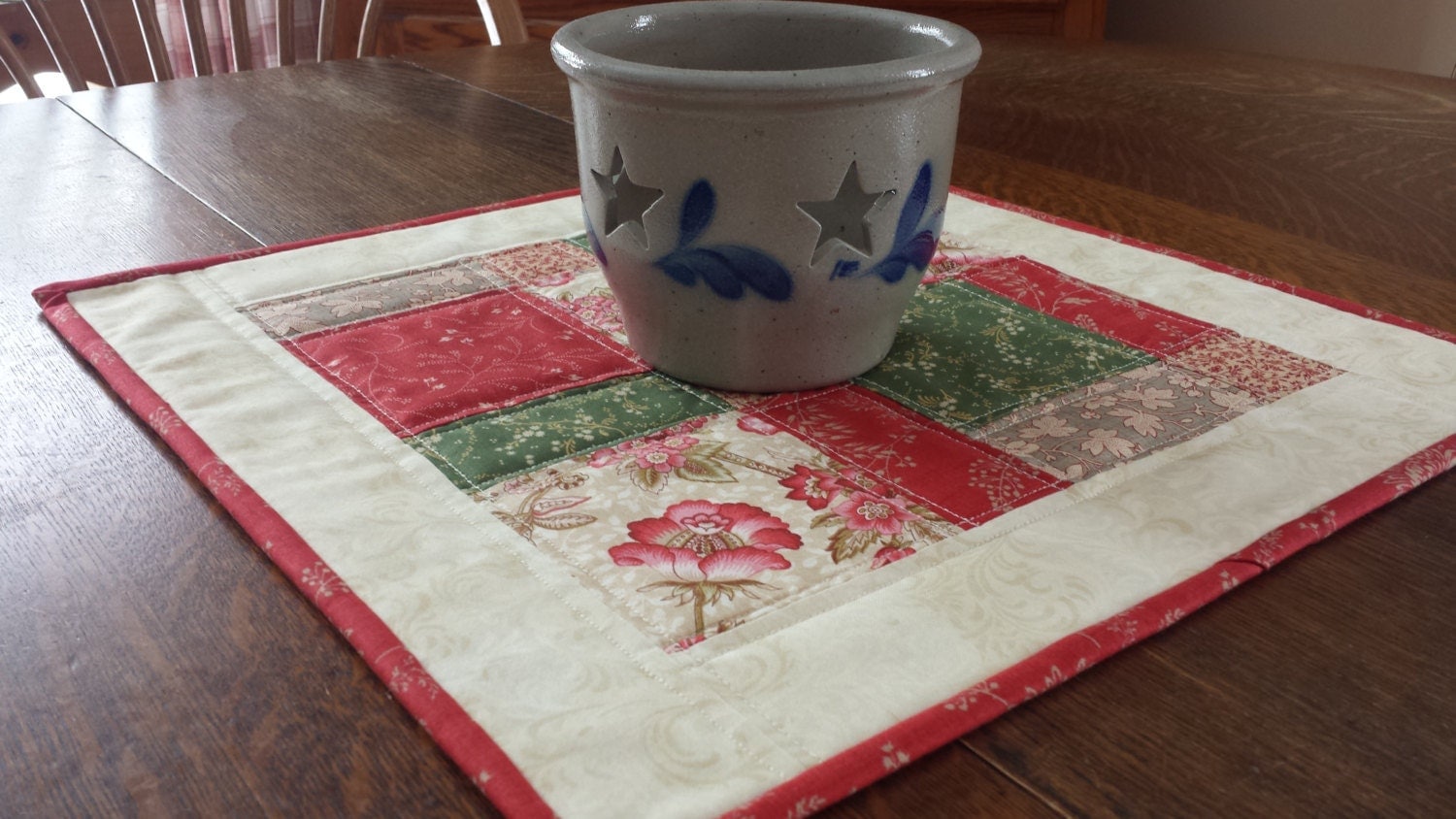 Quilted Table Mat candle mat table topper 15 square