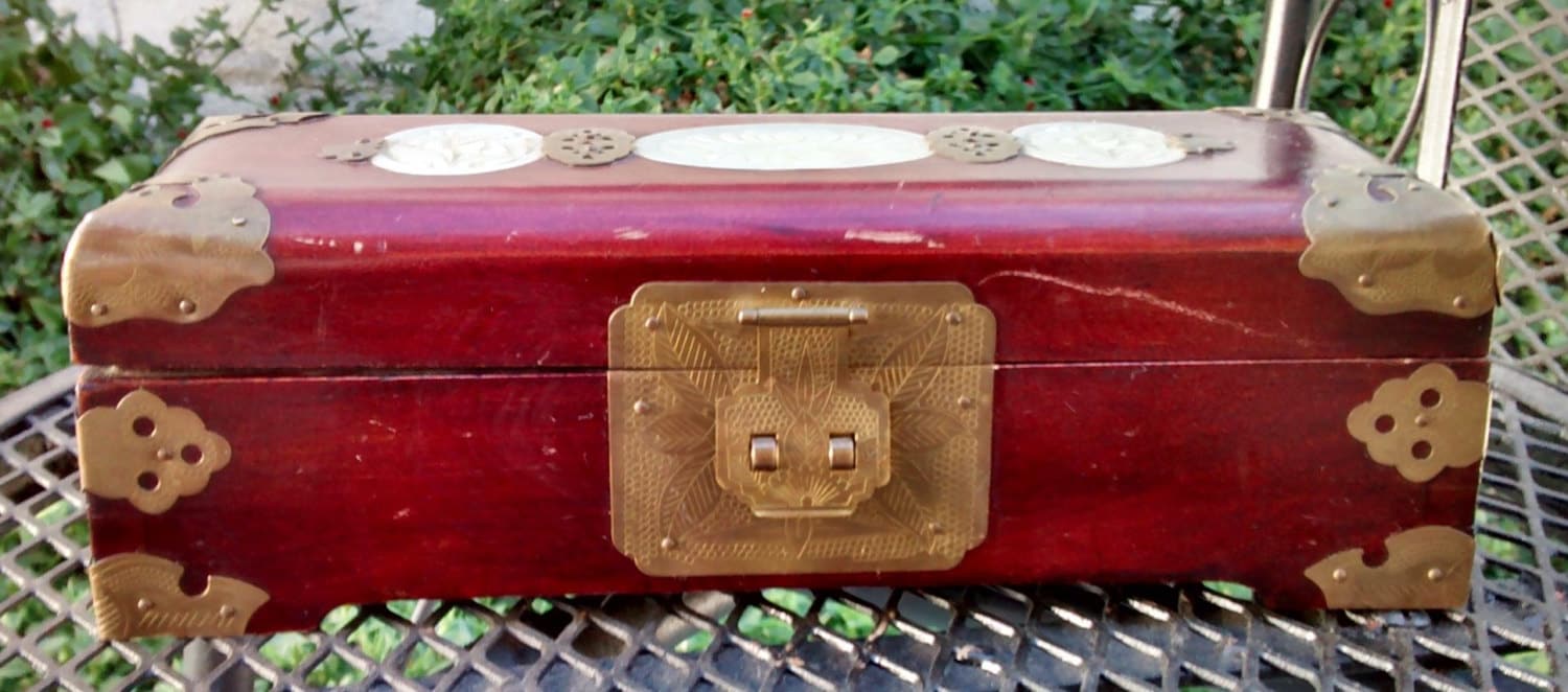 Vintage Shanghai China Jewelry Box Wood Brass Jade Haute Juice