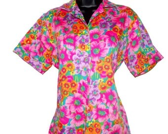 Items similar to Silk Blouse, Spring colors, covered buttons, size S on ...