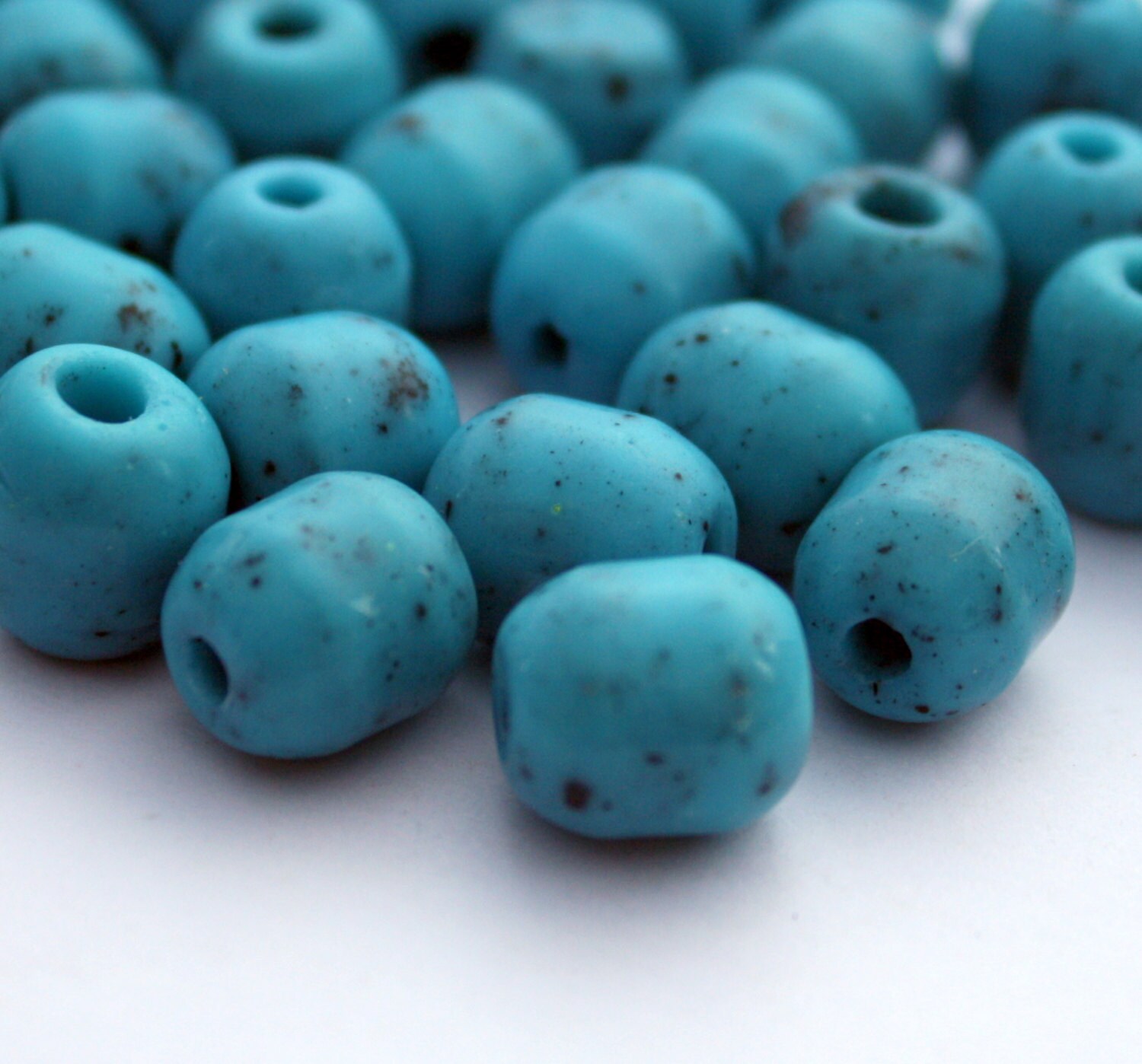 24 Genuine Czechoslovakian Glass Beads in Turquoise with Black Specks