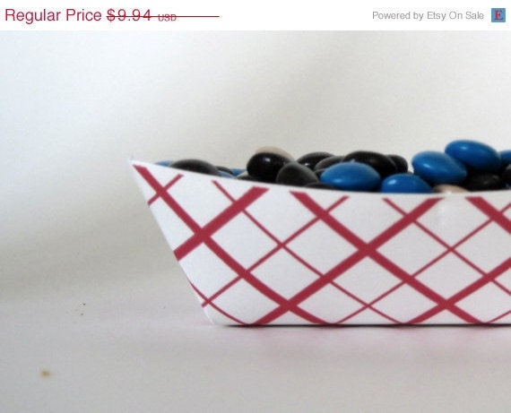 10% OFF - 75 MEDIUM Retro Red Plaid Food Tray for Parties, Showers or Wedding, Candy Buffet Il_570xn