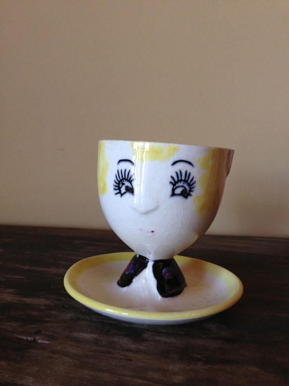 Cute cup Ceramic Cup White Vintage  Made Egg Face Yellow holders egg In  vintage Black Holder