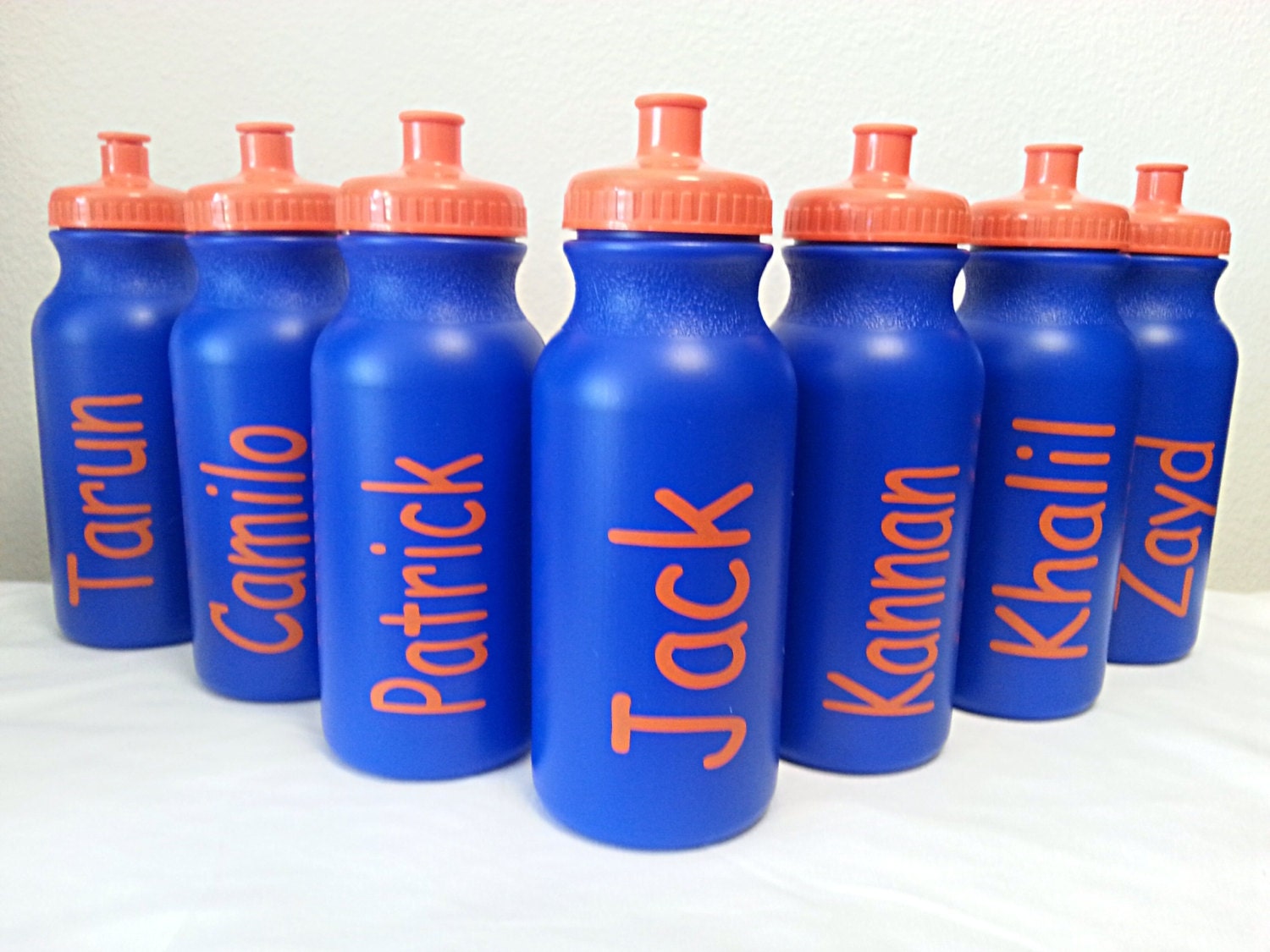 SALE Personalized kids 20oz water bottle PERFECT for party