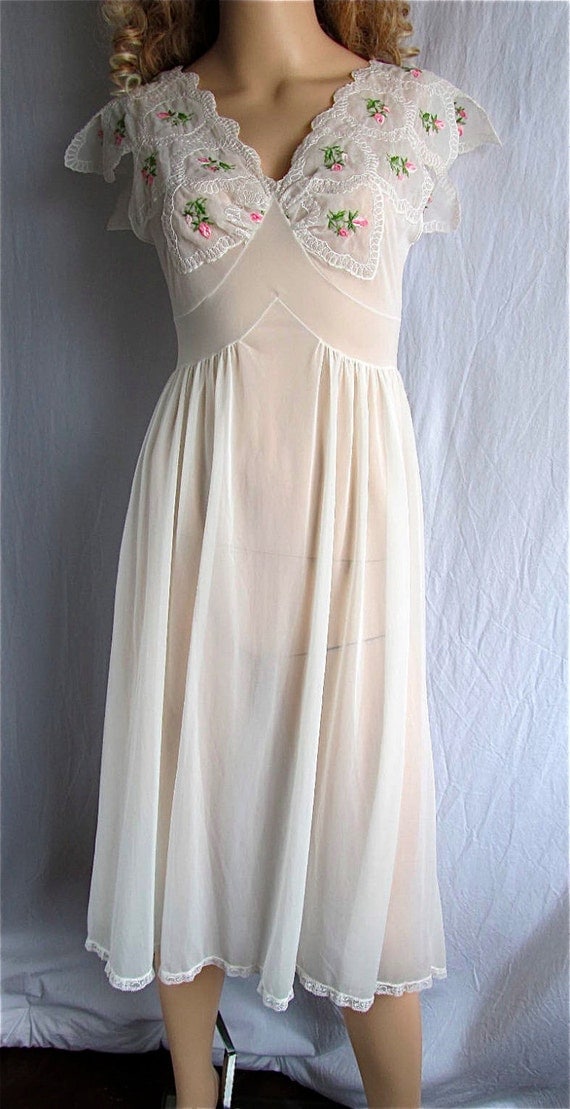 Vintage Peignoir Nightgown Set XS/SM Bridal Lingerie Honeymoon