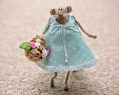 Shabby Chic Rat-Knitted Rat/Mouse-Home Decoration-Fun Summer Gift-Bridesmaid-Flower Girl-Soft Toy-Pastel Mint Green-UK