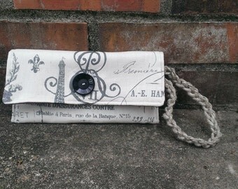 SMALL CANVAS CLUTCH SECRET HISTORY main image 0