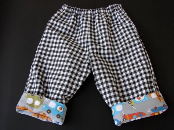 pattern Pattern and reversible Checked baby Cars Baby  Pants and pants White Trucks  to Reversible