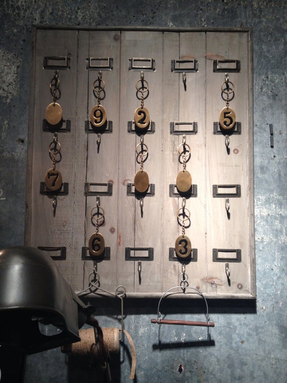 Reclaimed Wood Hotel 20 Hook Large Key Rack Holder Wall