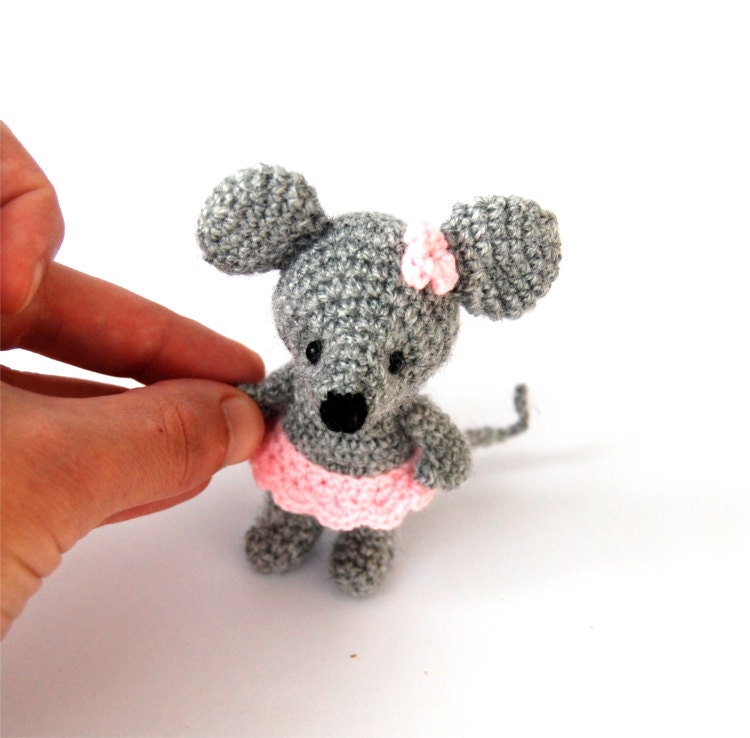 ballerina mouse toy