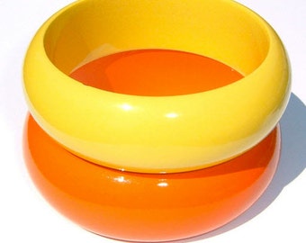 80s Electrifying Canary Yellow and Coquelicot High Gloss Wood BANGLE BRACELETS ~ Set of 2