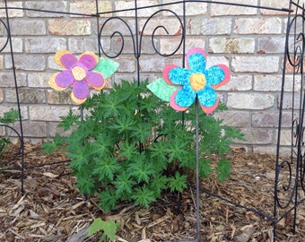 Metal Garden Art Flower Garden Stake Pink, Blue and Orange Flower
