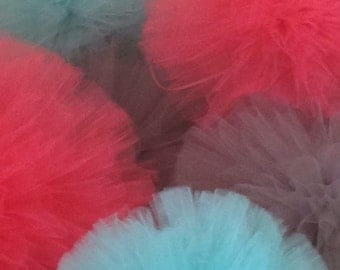 10 INCH Medium Tulle pom poms set of 10 Party Decoration