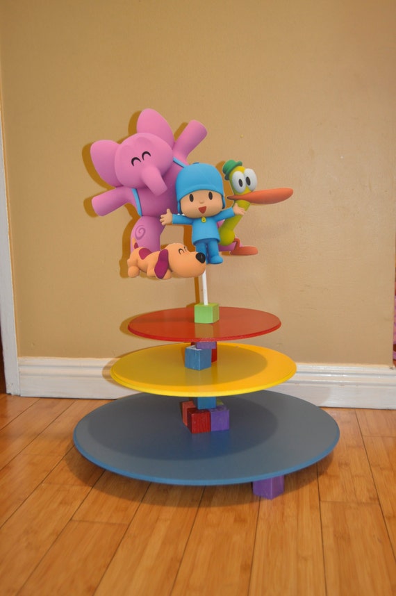 Pocoyo Cupcake stand