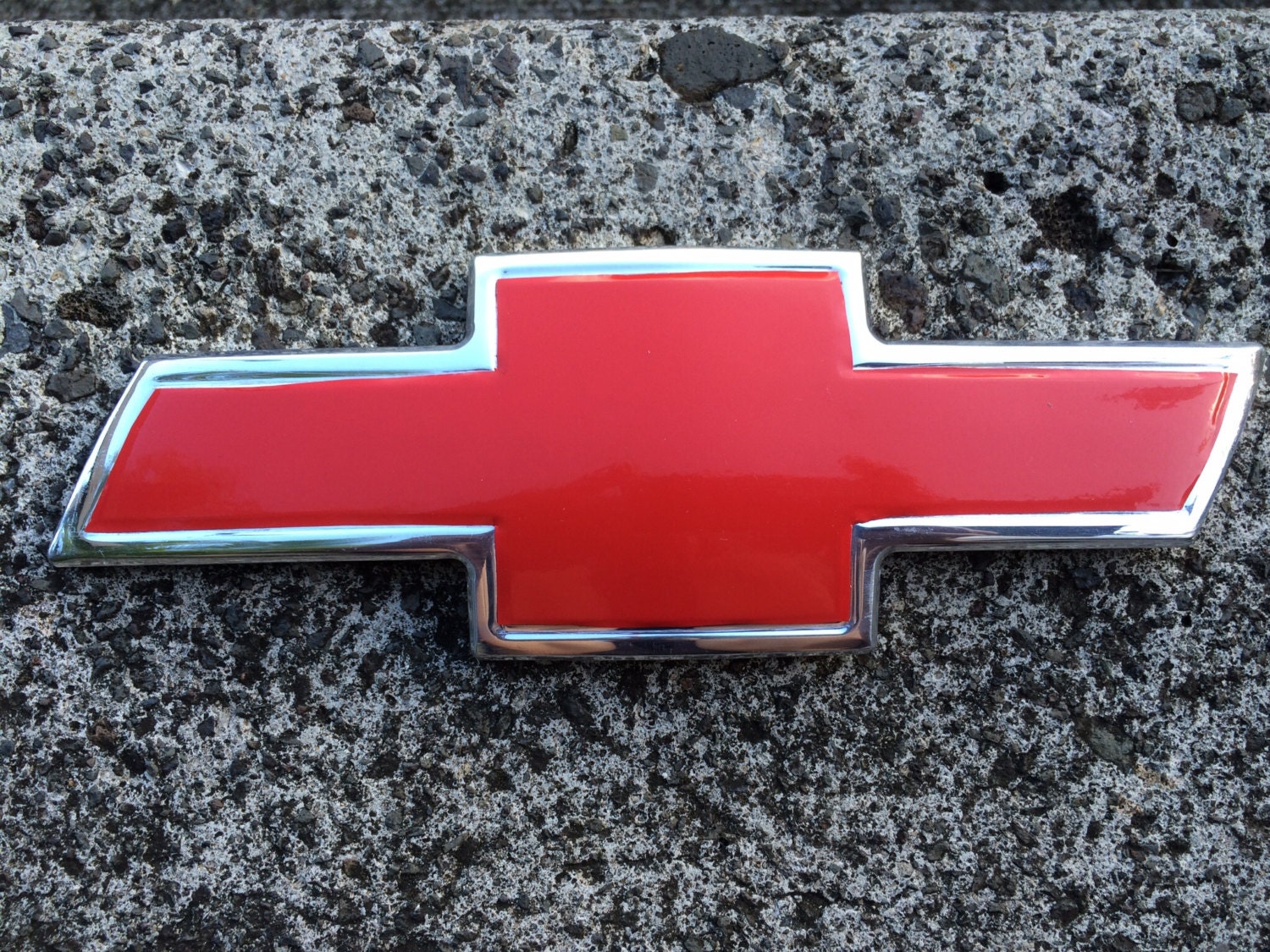 Glossy Red Vinyl Wrap For Chevy Bowtie Badge Overlay