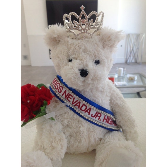 teddy bear with crown t shirt