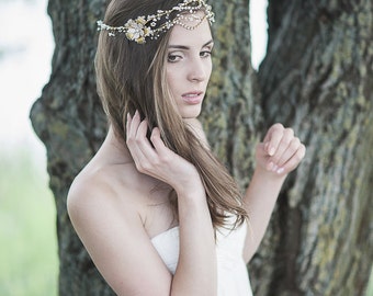 Bridal Gold Headpiece , Wedding Headband , Bridal Floral Halo , Swarovski Crystal Pearl Headpiece, Bohemian Bridal Hair Accessory