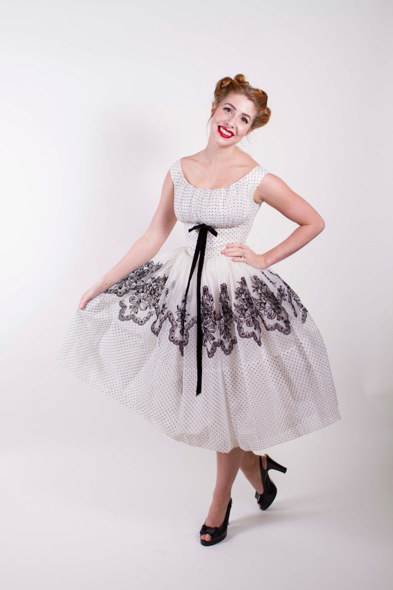 Vintage 1950s Dress White Nylon Chiffon with Black Velvet Flocking Shelf Bust 50s Vintage Party Dress with Full Skirt Size XSmall