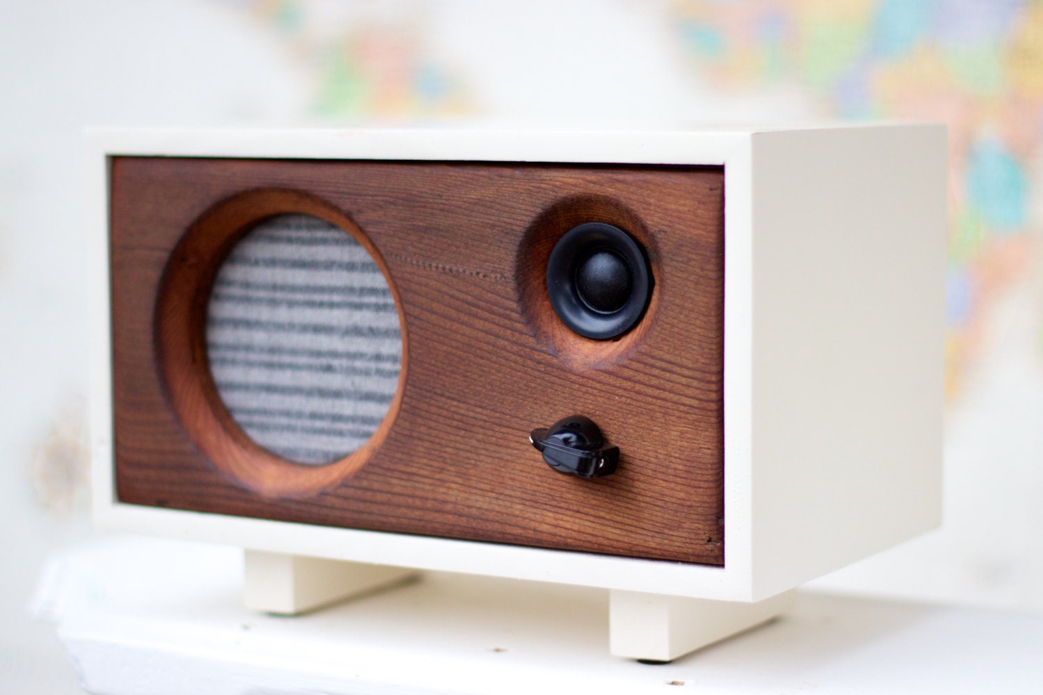 minimalist desk speakers