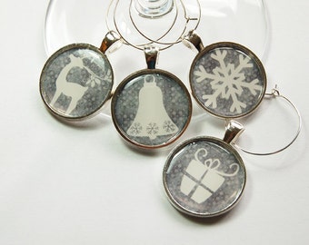 Christmas Wine Charm, Wine Charms, Xmas, Wine Glass Charms, table setting, entertaining, Christmas party, silver, grey, hostess gift (3237)
