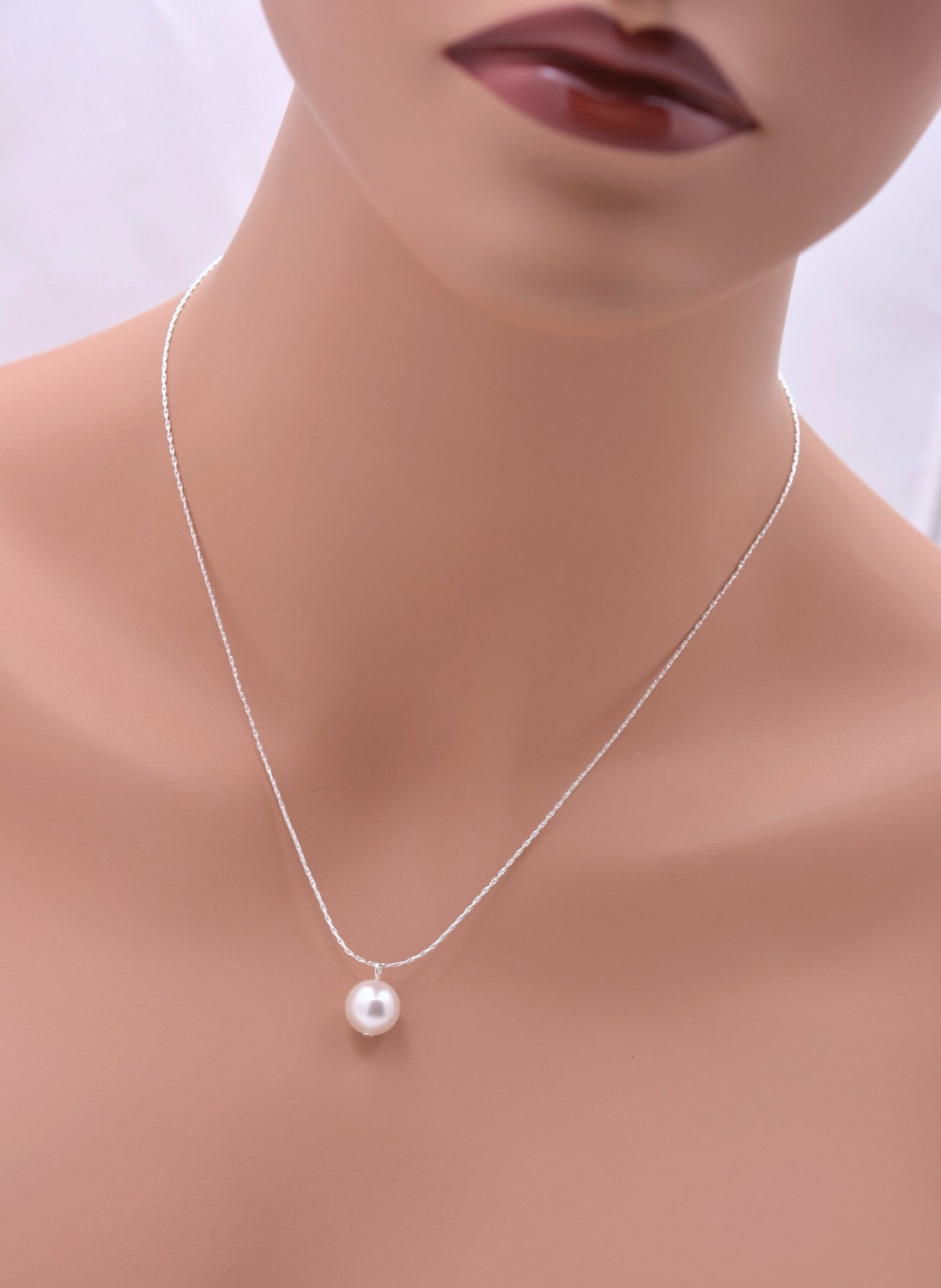 One Pearl Necklace Single Pearl Pendant Bridesmaid Pearl