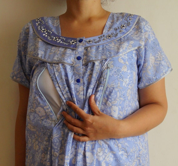 feeding gown with zip