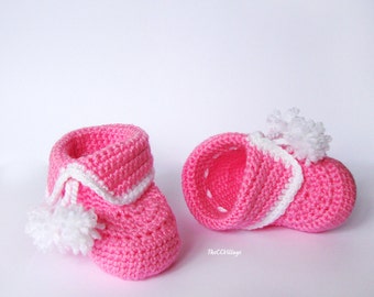 Crochet baby booties, baby girl booties, shoes in pink and white