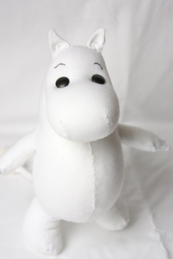 plush moomin