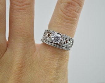 Unusual engagement rings for sale