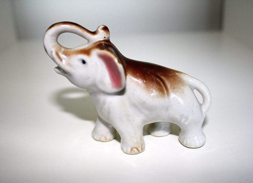 Vintage Elephant Figurine Made in Japan by modhollyvintage