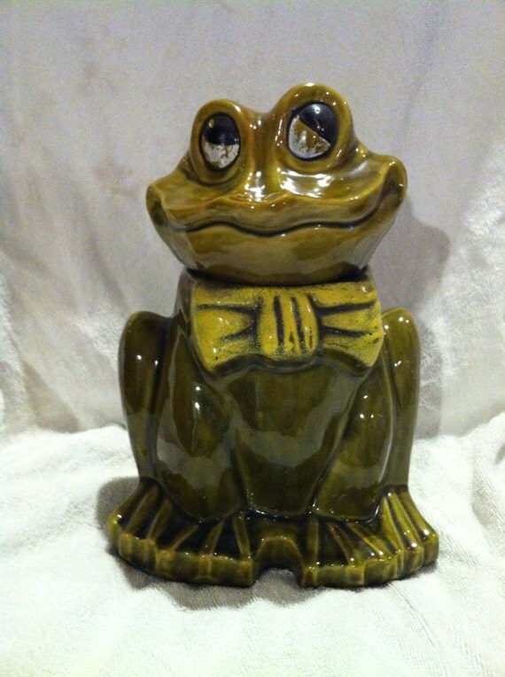 REDUCED Cool Vintage Frog Cookie Jar