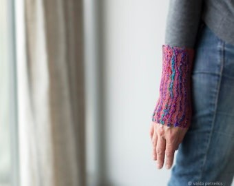 Felted fingerless gloves - Pink boho wool mittens - Felt arm warmers in raspberry pink with textured surface - ready to ship