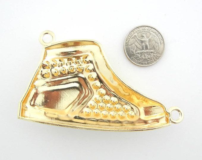 Extra Large Double Link Gold-tone Sneaker Pendant