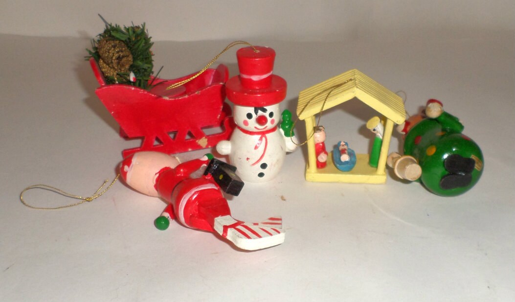 wooden christmas ornaments vintage ornaments by carriesattic wooden christmas ornaments vintage ornaments by carriesattic