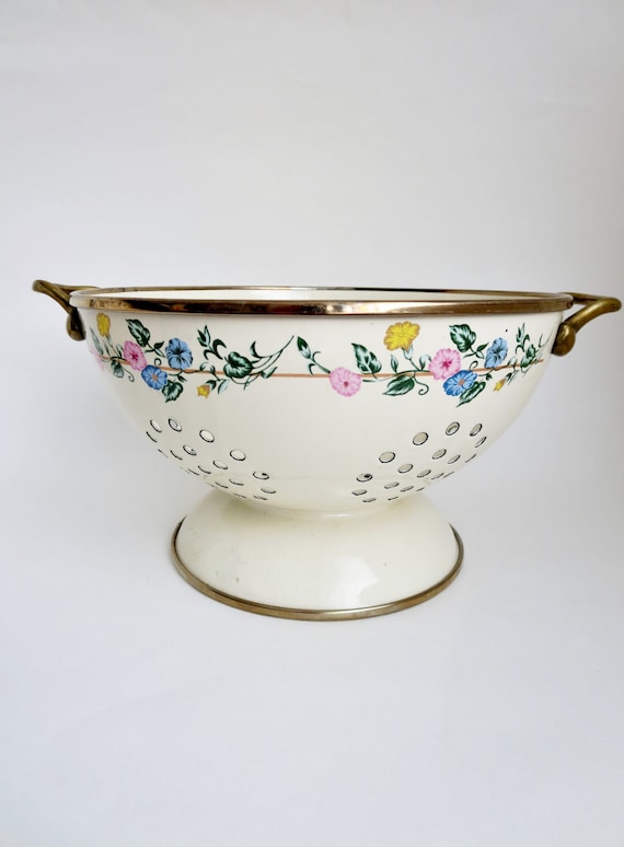 Metal Colander with Brass Handles - Ivory Enamel with flowers Metal Colander