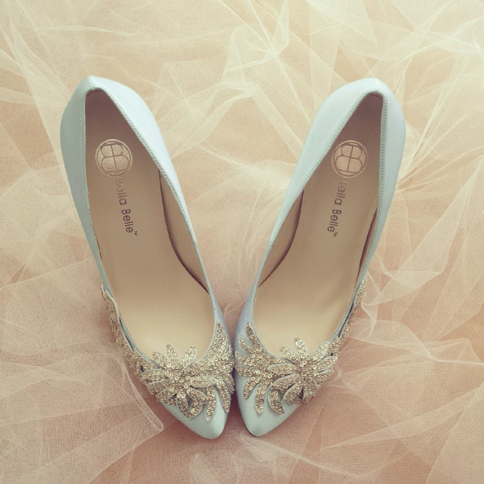 SALE Vintage Flower Lace Wedding Shoes with by BellaBelleShoe