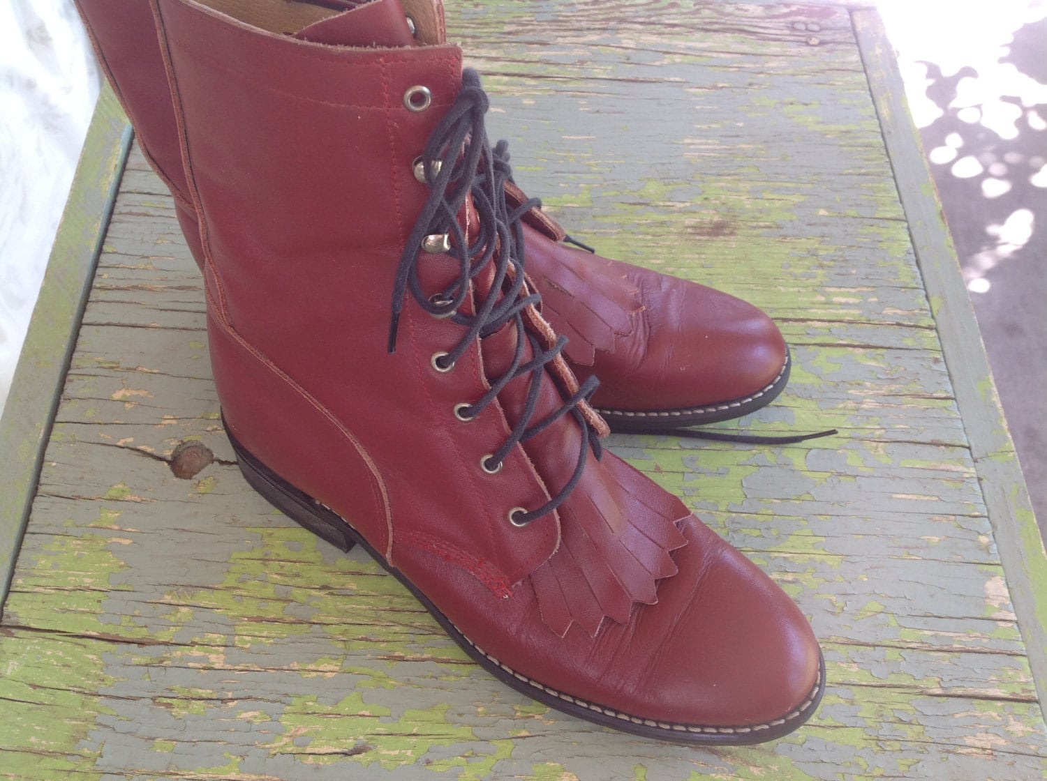 vintage-acme-red-roper-boots-made-in-usa-fringe-tounge-ladlies-size-6