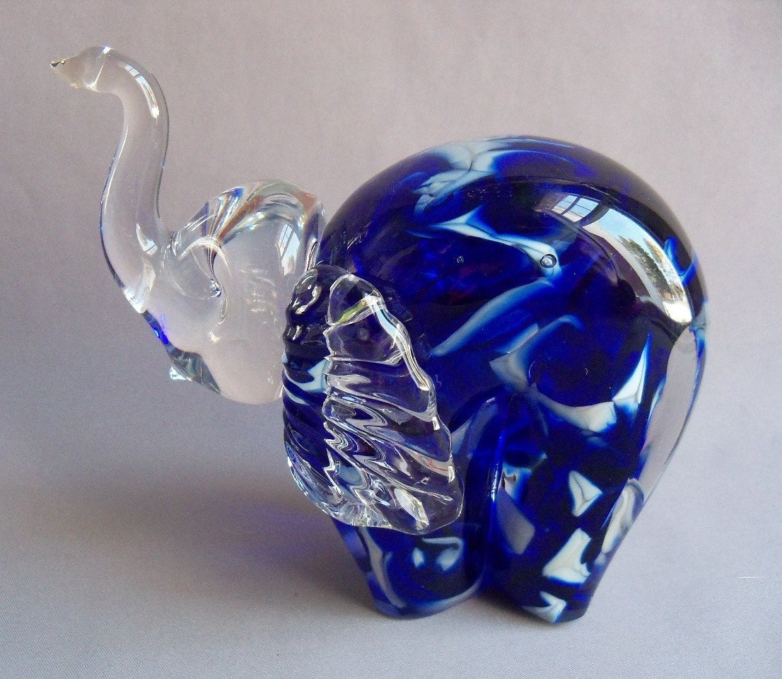 Hand Blown Art Glass Elephant Figurine