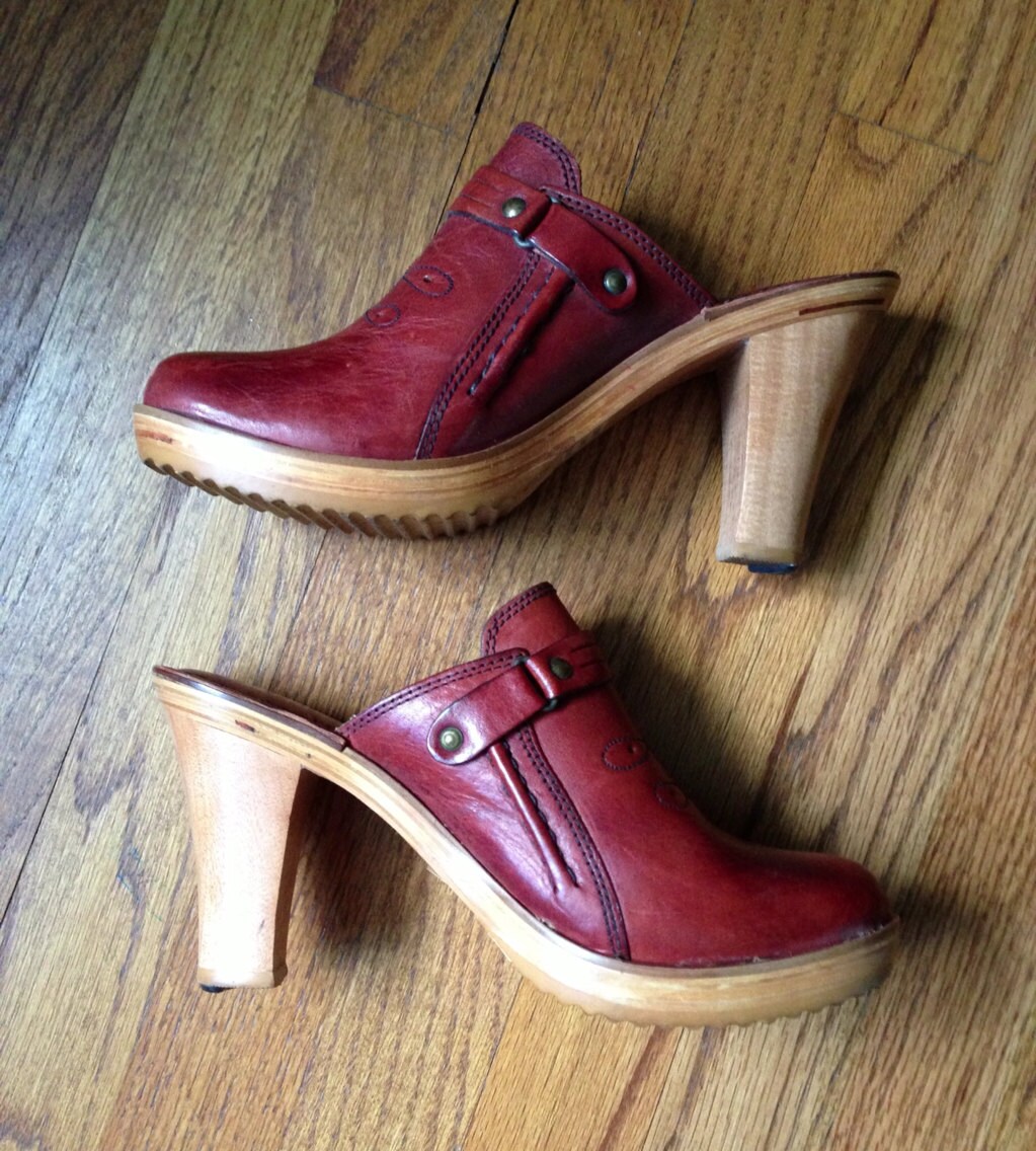1970 clogs