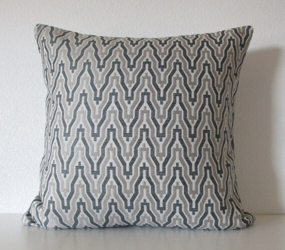 Items similar to Ethan Allen Kasuri Graphite gray silver charcoal zig zag decorative throw ...