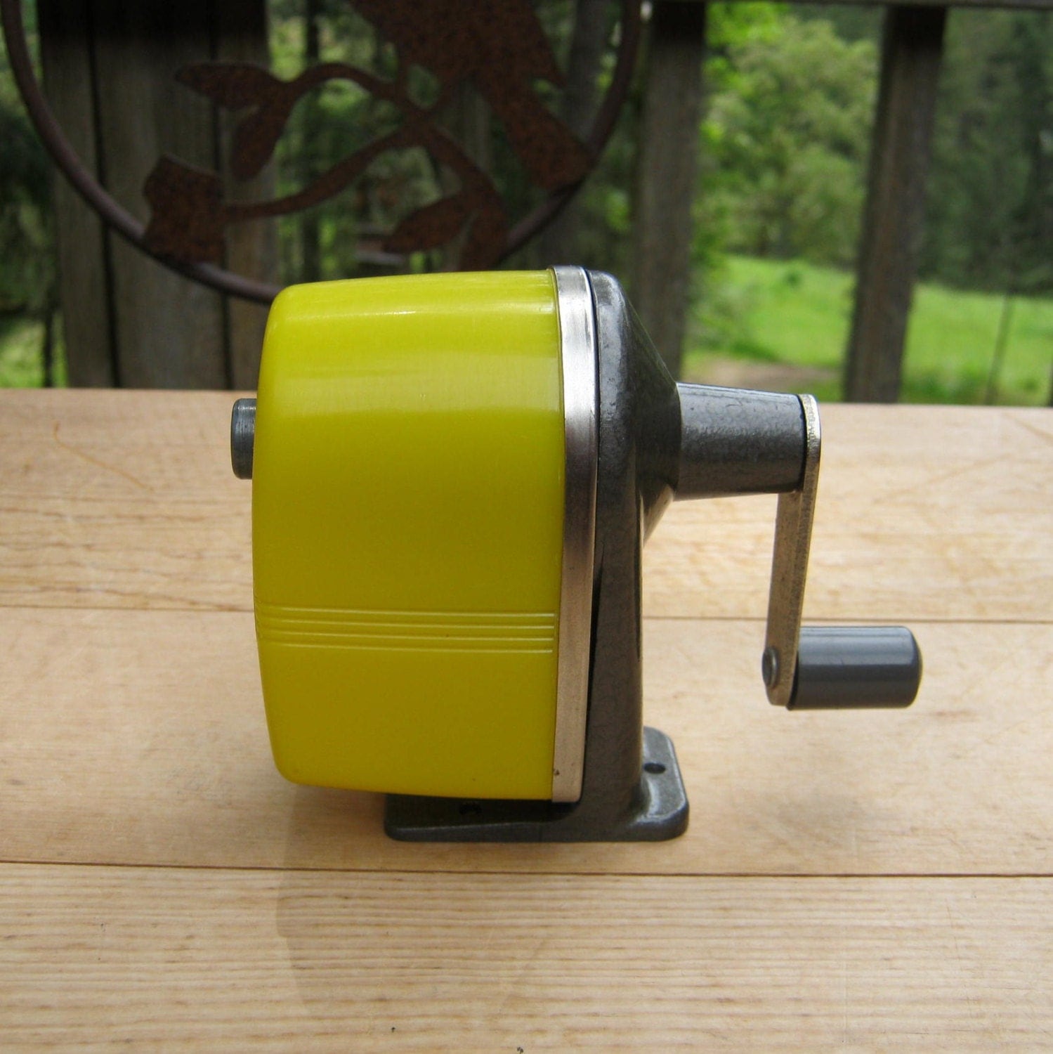 Yellow Apsco STAR Crank Pencil Sharpener Made by oakhillvintage