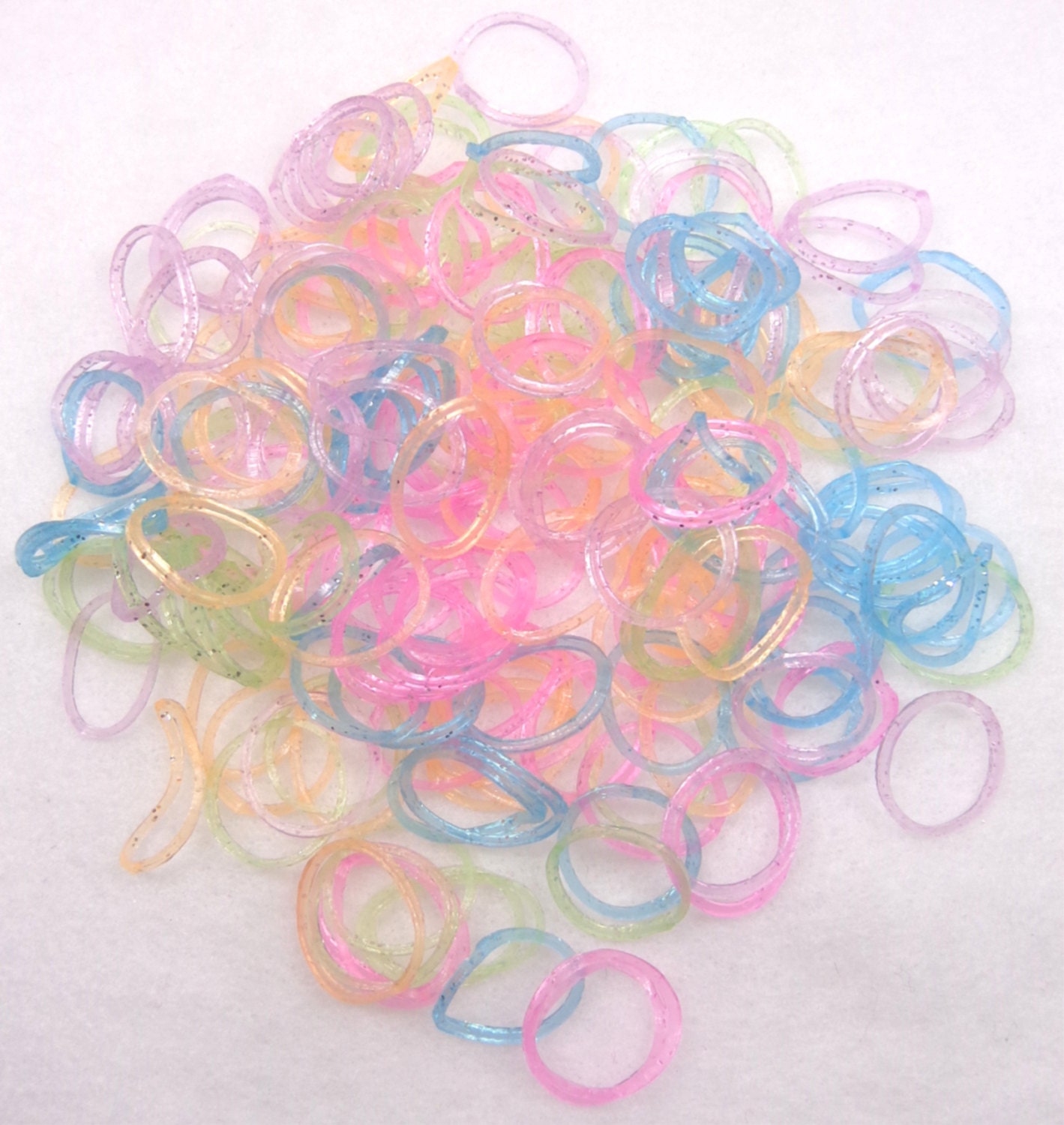 Rainbow Loom Bands 200 Bright Pastel Glitter Mix by TheNewFrontier