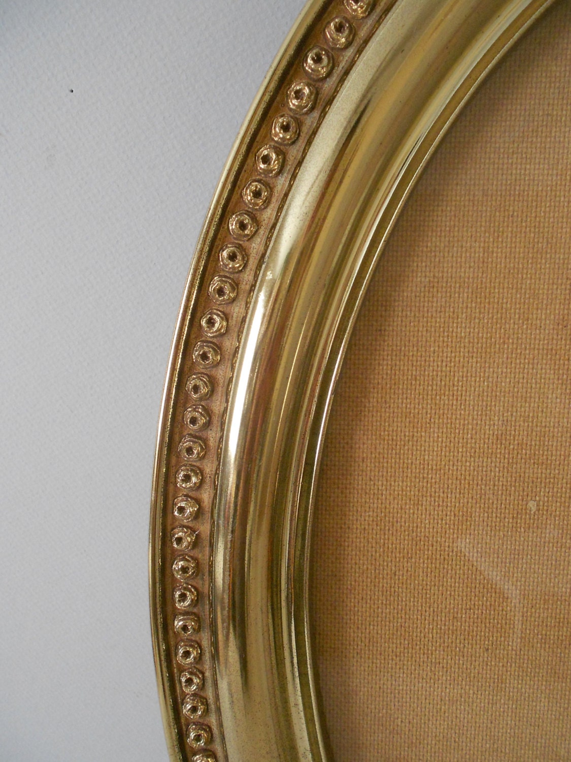 extra large gold vintage oval picture frame / homco / 23 x 19