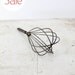 SALE - vintage wire whisk / kitchen tool