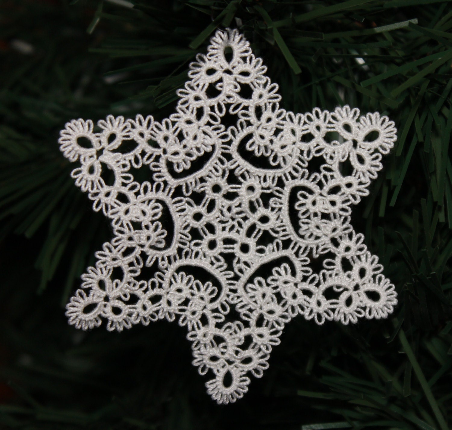 Tatted STARFLAKE Snowflake STAR of DAVID in Tatting - a 3" ornament or snowflake