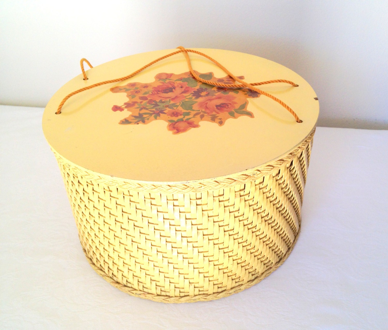 Vintage Wicker Sewing Basket Princess Algonquin Illinois