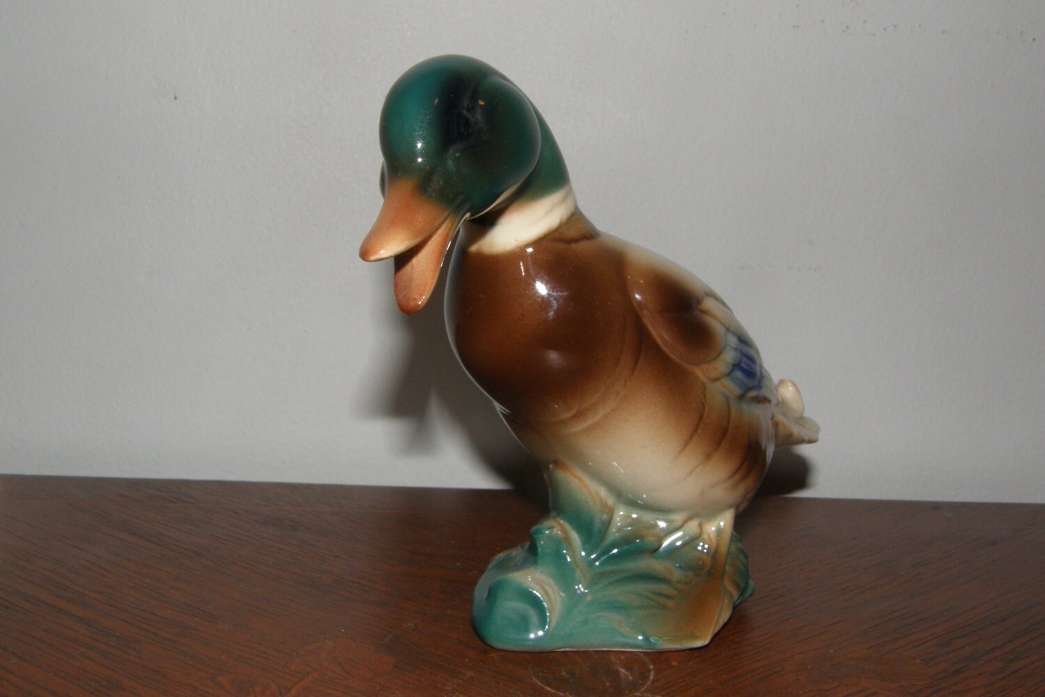 vintage ceramic mallard ducks